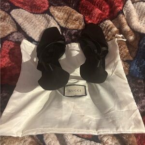 Authentic Gucci Women's Elegant Black Heels